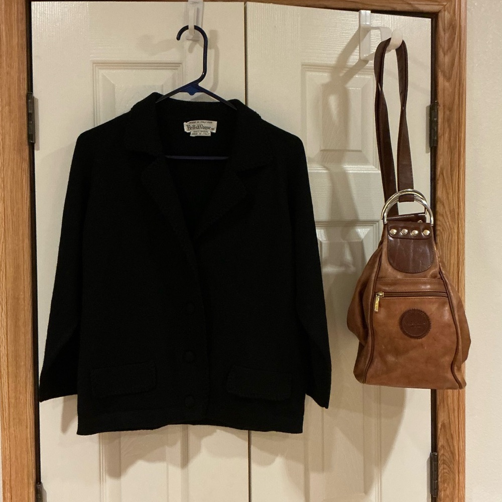 Italian hobo purse/backpack and chic Italian sweater